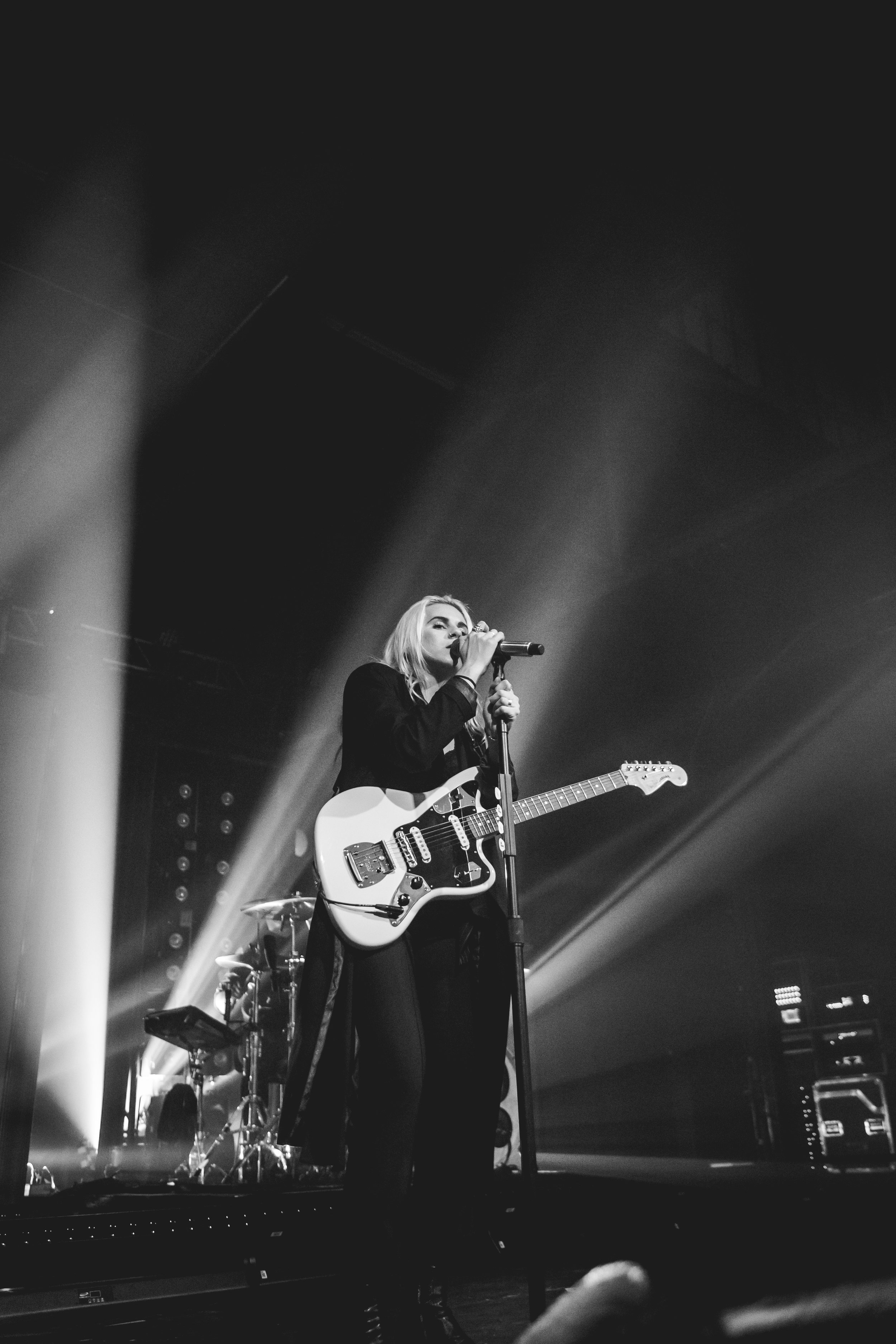 Lynn Gunn of PVRIS