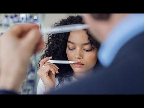 COCO MADEMOISELLE CHANEL Behind The Scenes: Whitney Peak encounters Olivier Polge - CHANEL Fragrance