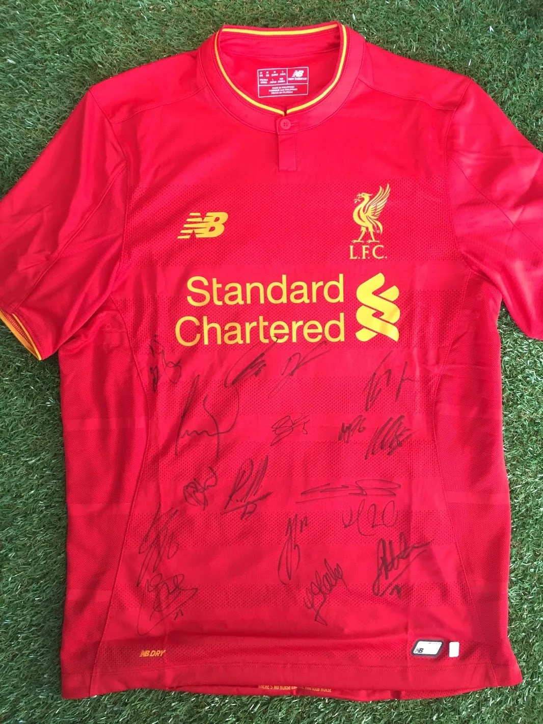 signed liverpool shirt