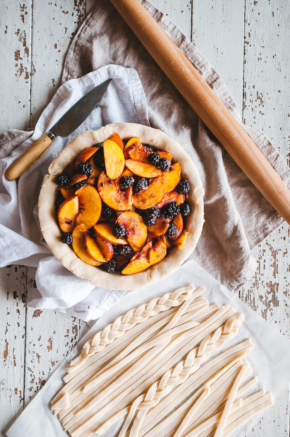 Peach blackberry pie 2.jpg