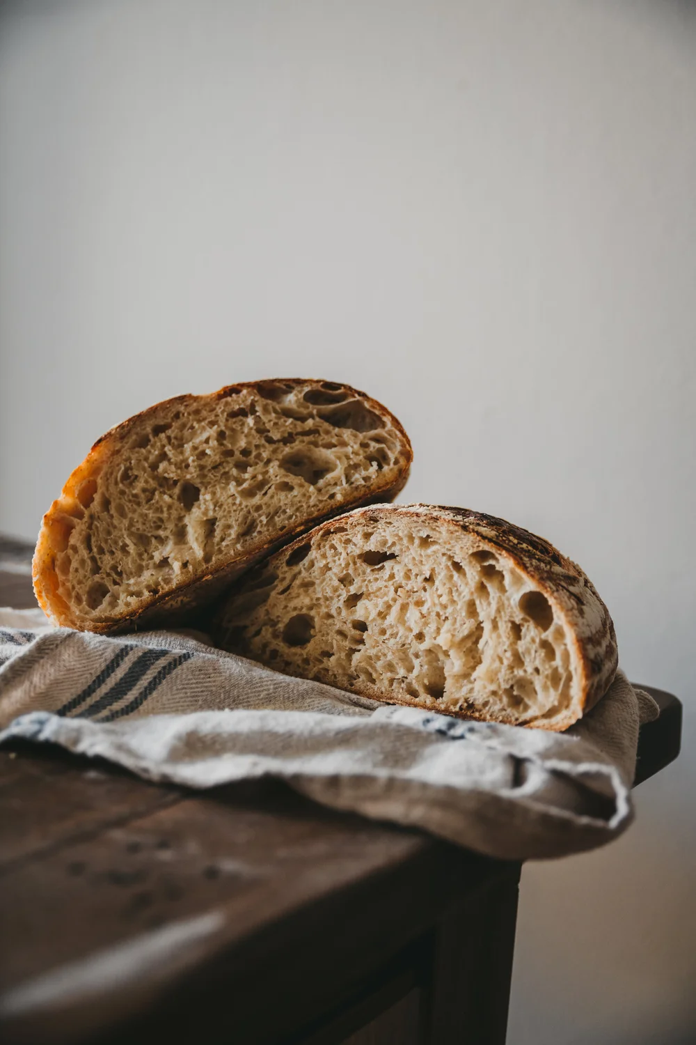 roasted garlic sourdough-11.jpg