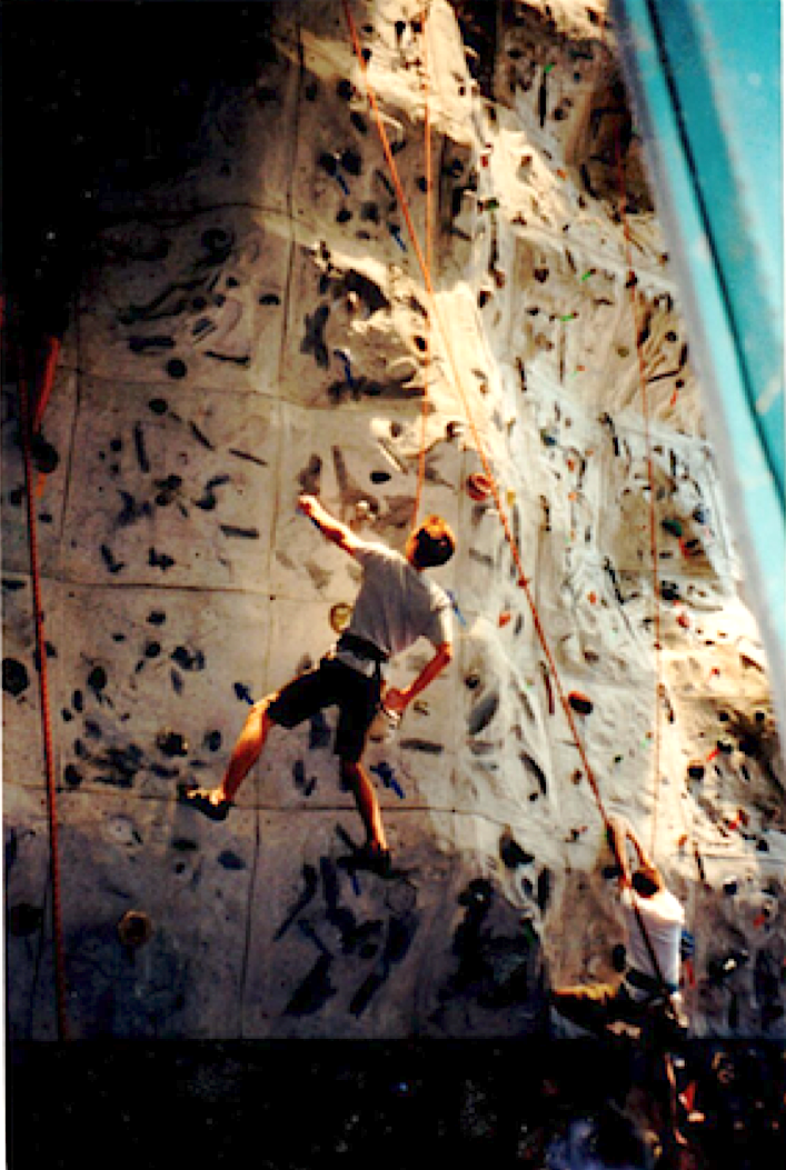Climbing Paris.png