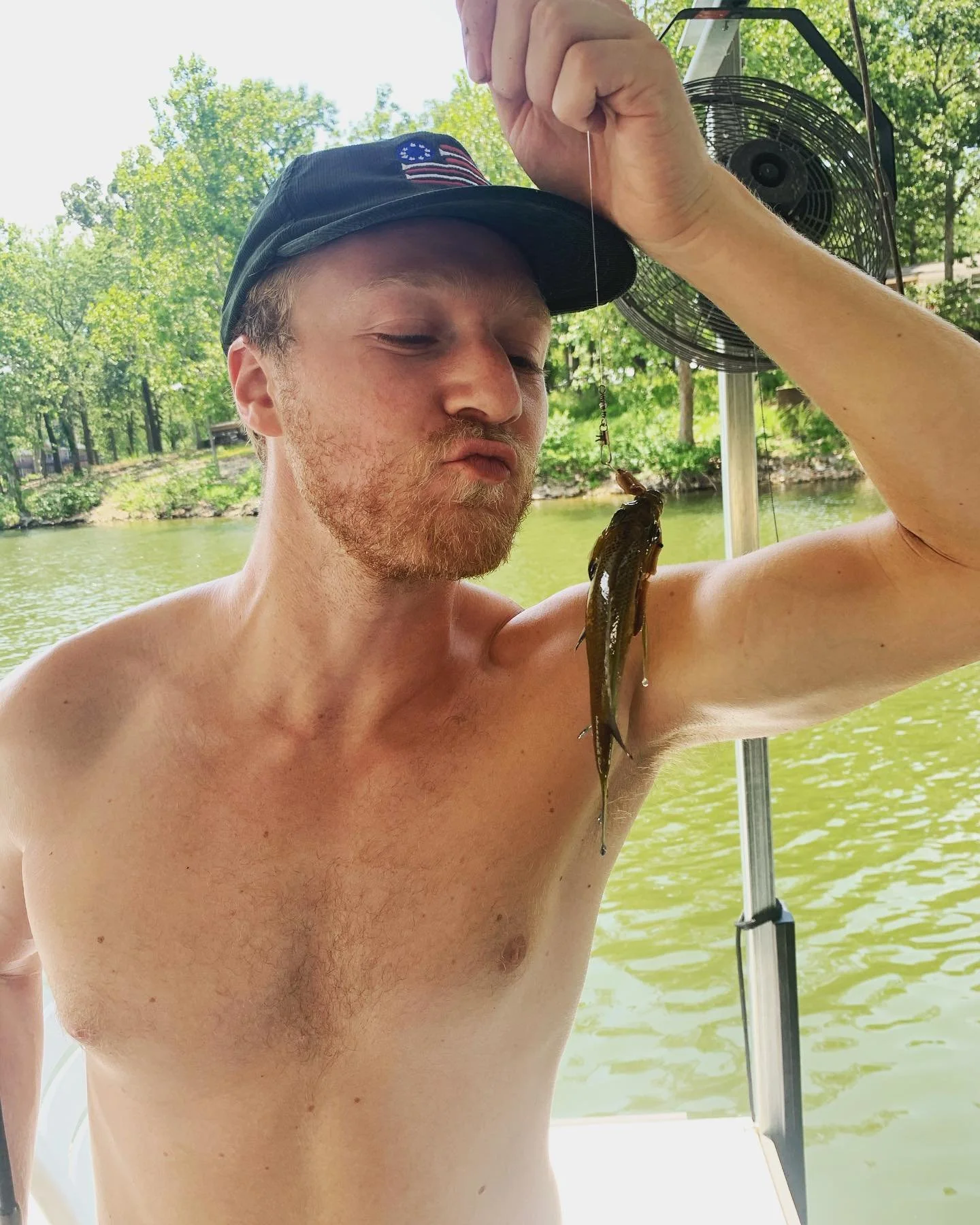 0.27lb Bluegill caught in Grand Lake, Oklahoma. Instagram filter: Lark.

This is the first fish I&rsquo;ve caught in 20 years. First one was a catfish with my grandpa when I was a boy. This one is a huge (17.8 cm!!!) bluegill with a beer in my hand a
