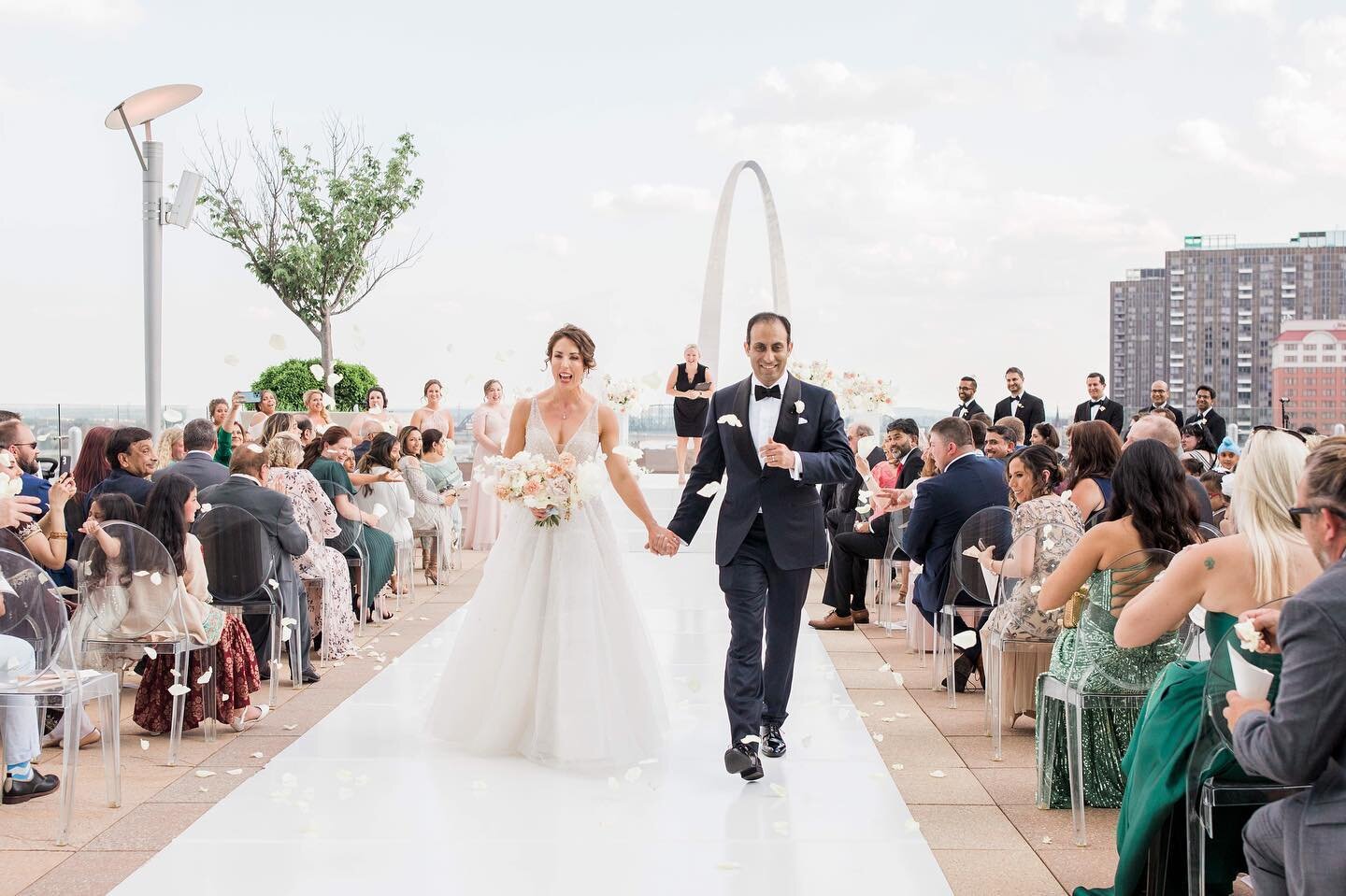 It&rsquo;s such an honor to witness the pure joy that comes from moments like THIS. 💕
.
.
.
.
.
Planner @ssdevents 
Venue @fsstlouis 
Florals @anaffairtorememberstl 
Beauty @looksbylisastl 
Photo @chelsealieferphoto 
Stationery @onthreedesigns 
Rent