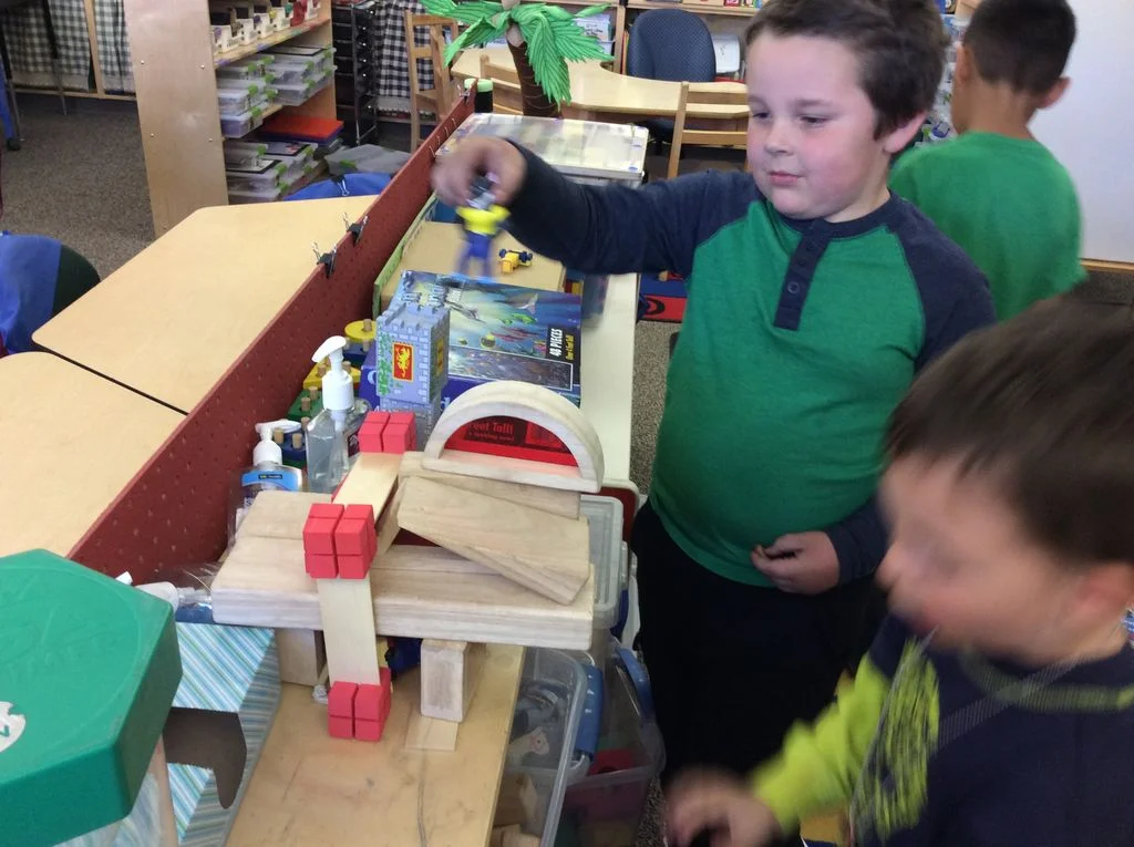 Creating a Three Pig version at the STEM (Block) Center.