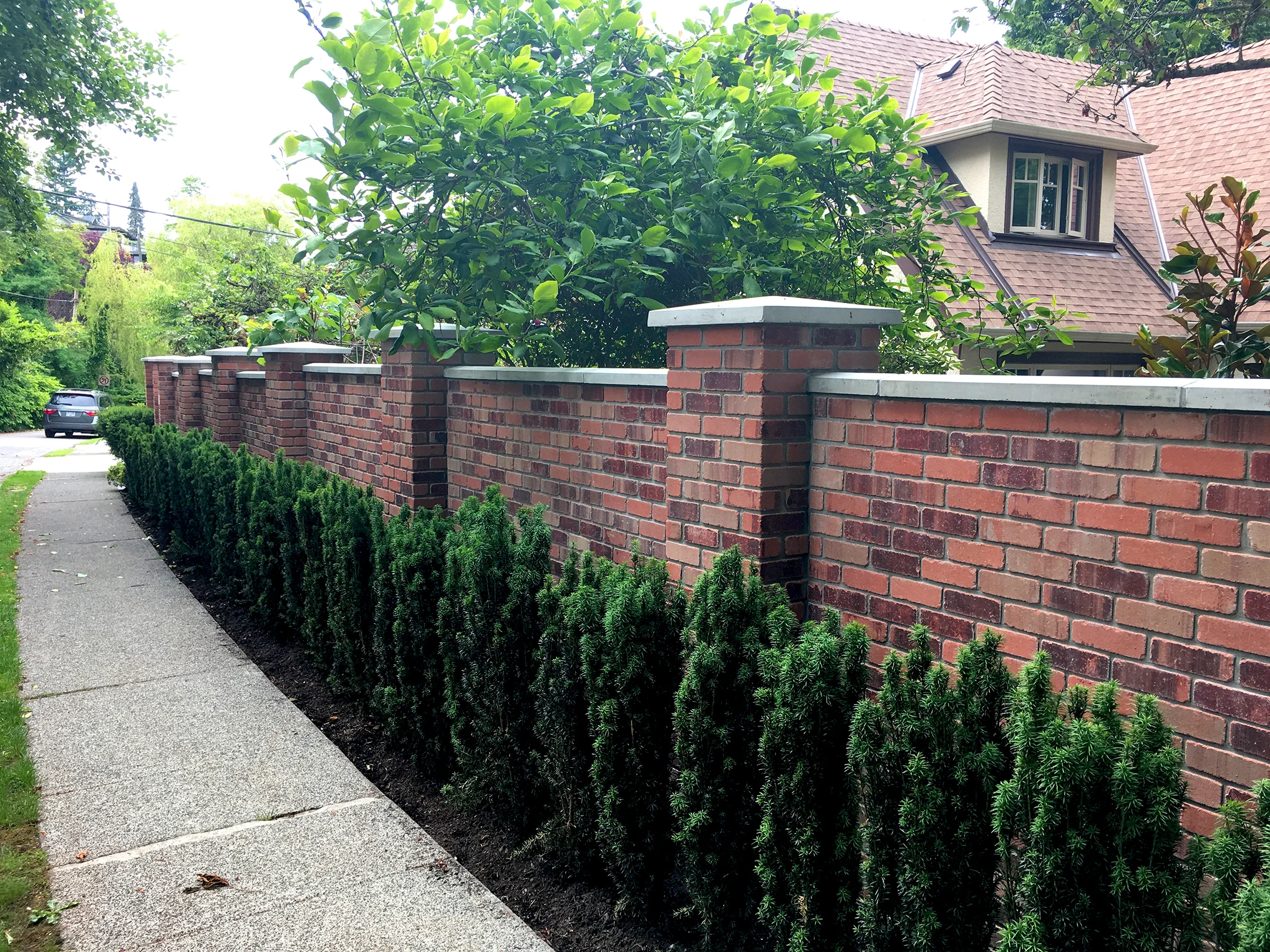 ARBUTUS GREENWAY HERITAGE BRICK ENCLOSURE
