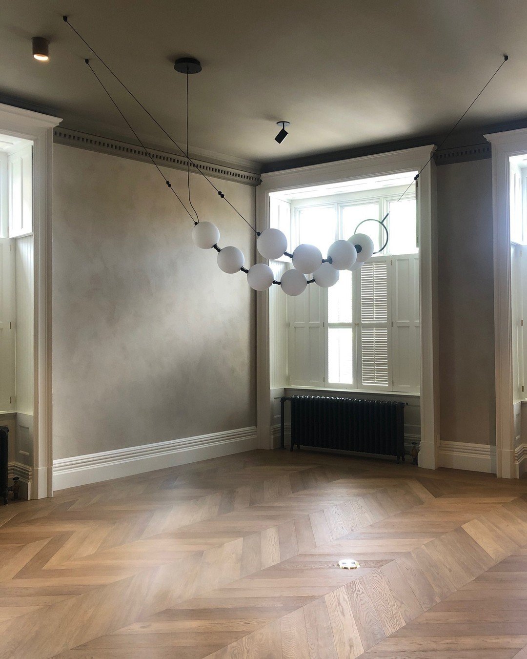 Ce luminaire est une oeuvre d'art #laroseguyon