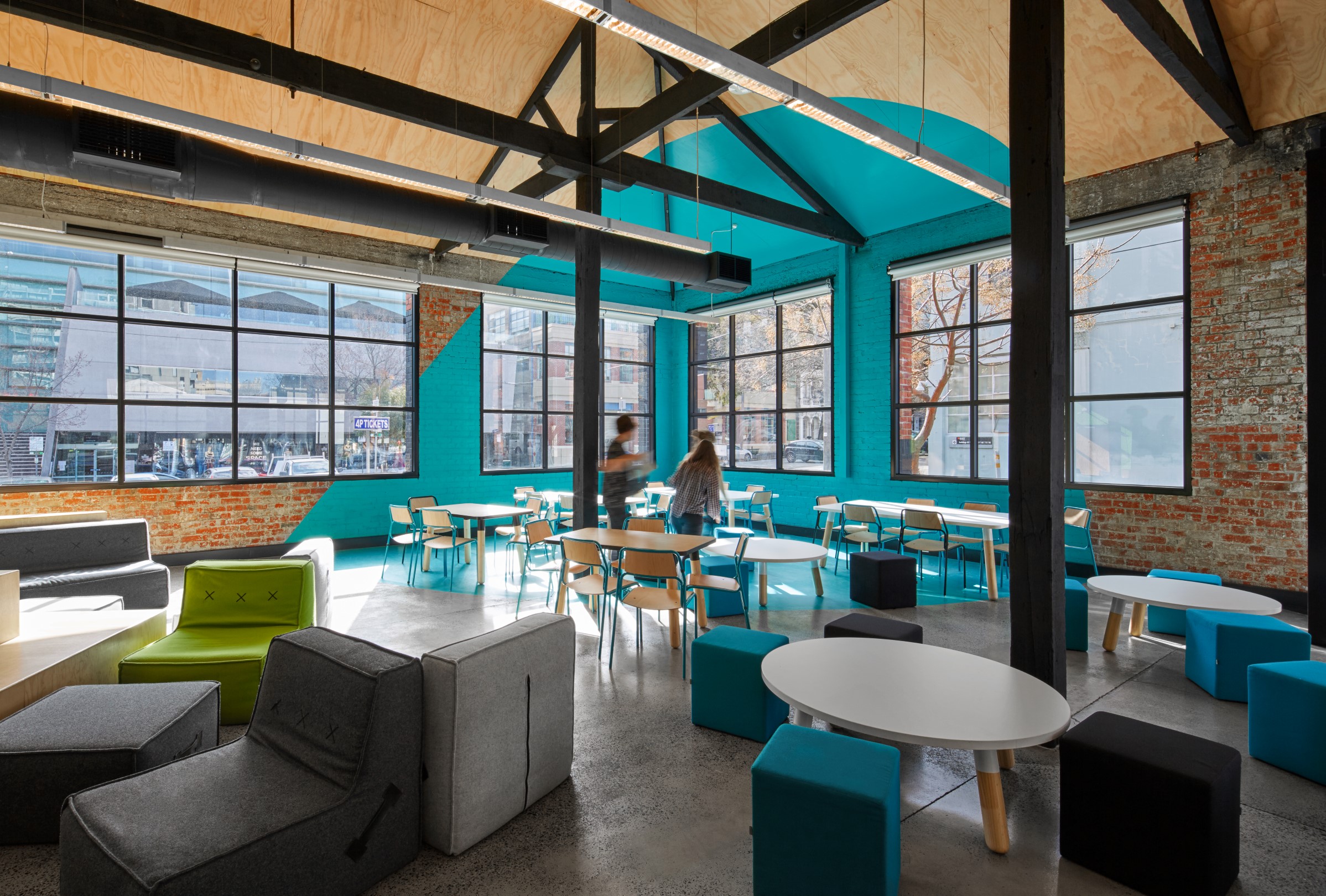 HINGE_RMIT Student Zone_Internal_Blue Quadrant Three Quarter_Large.jpg
