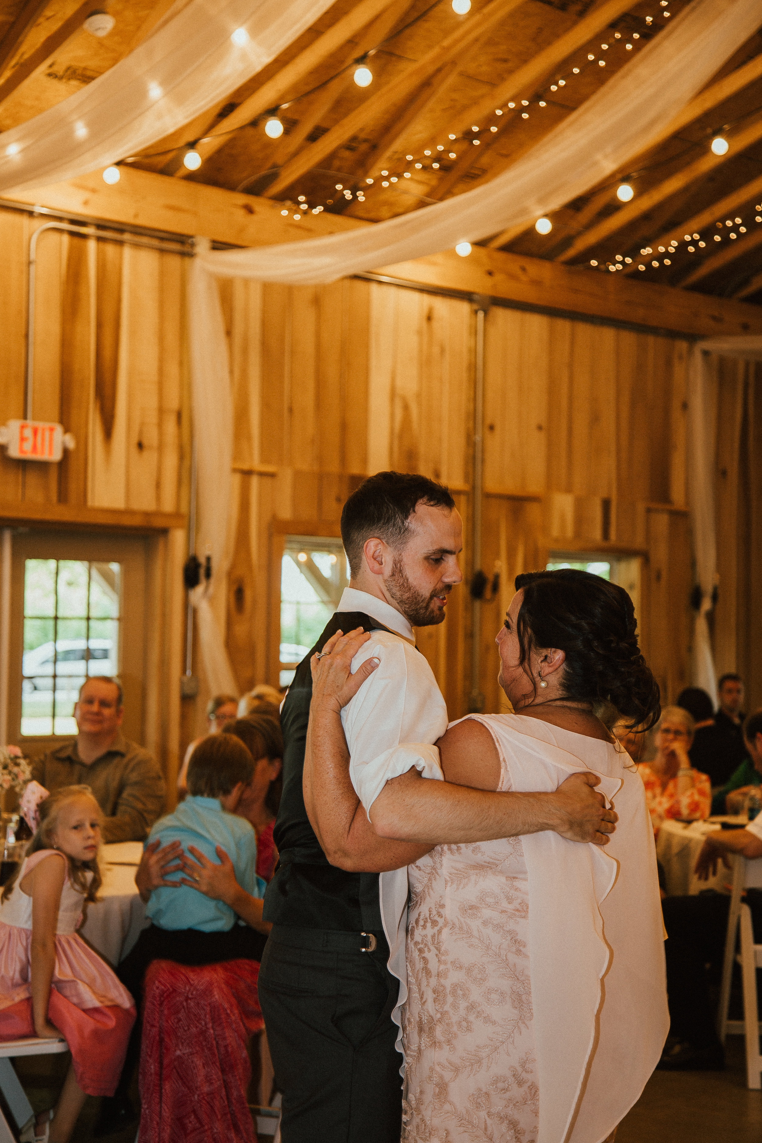 EADS-WEDDING-REAGANLYNNPHOTOGRAPHY-ANDERSON-INDIANA-41.jpg