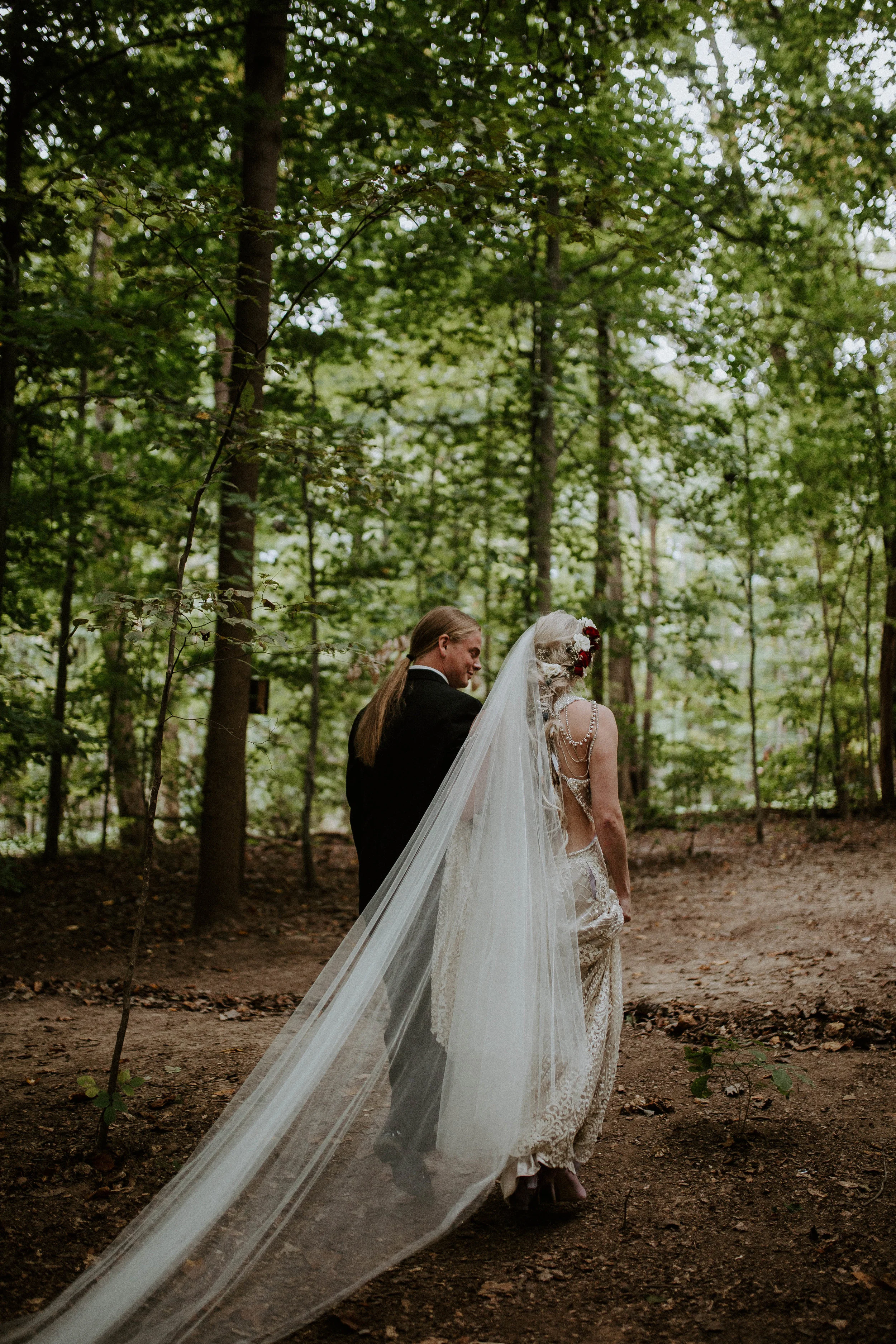 SMITHWEDDING-REAGANLYNNPHOTOGRAPHY-STABLESTUDIOS-INDIANA-78.jpg
