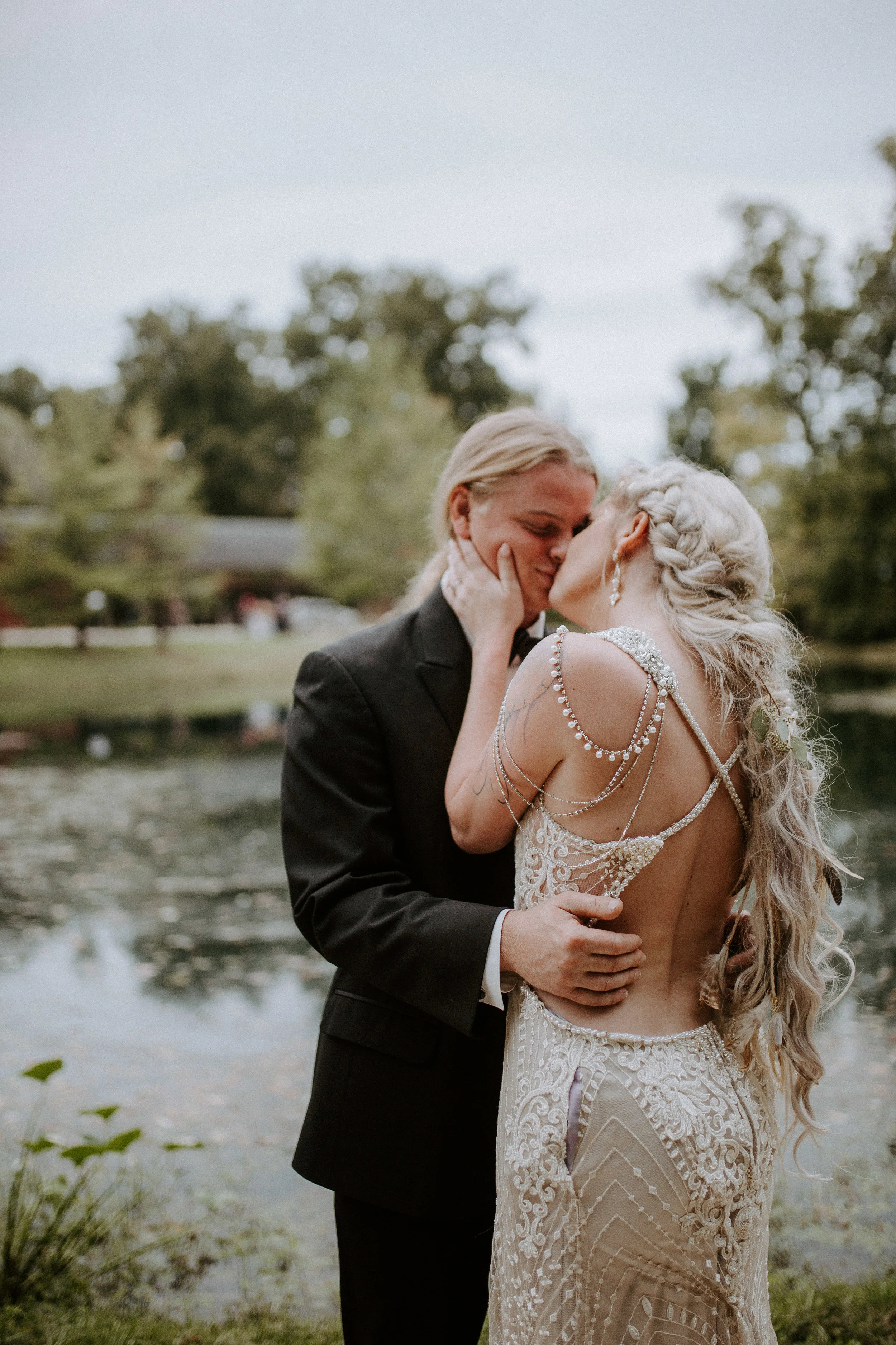 SMITHWEDDING-REAGANLYNNPHOTOGRAPHY-STABLESTUDIOS-INDIANA-95.jpg
