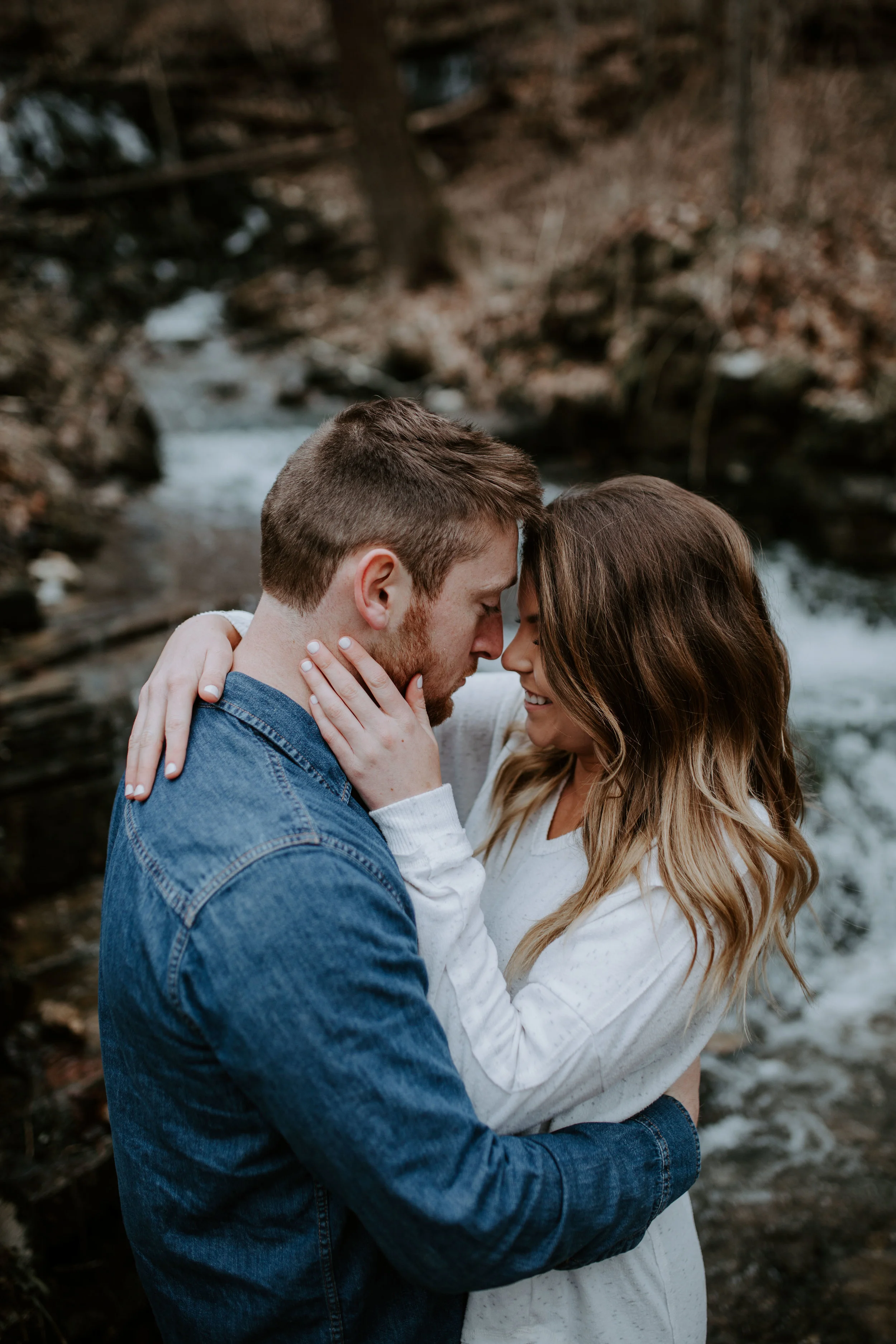 LIZA+EVAN-BLOOMINGTON-COUPLE-ENGAGEMENT-REAGANLYNNPHOTOGRAPHY-MUNCIE-INDIANAPOLIS-4.jpg