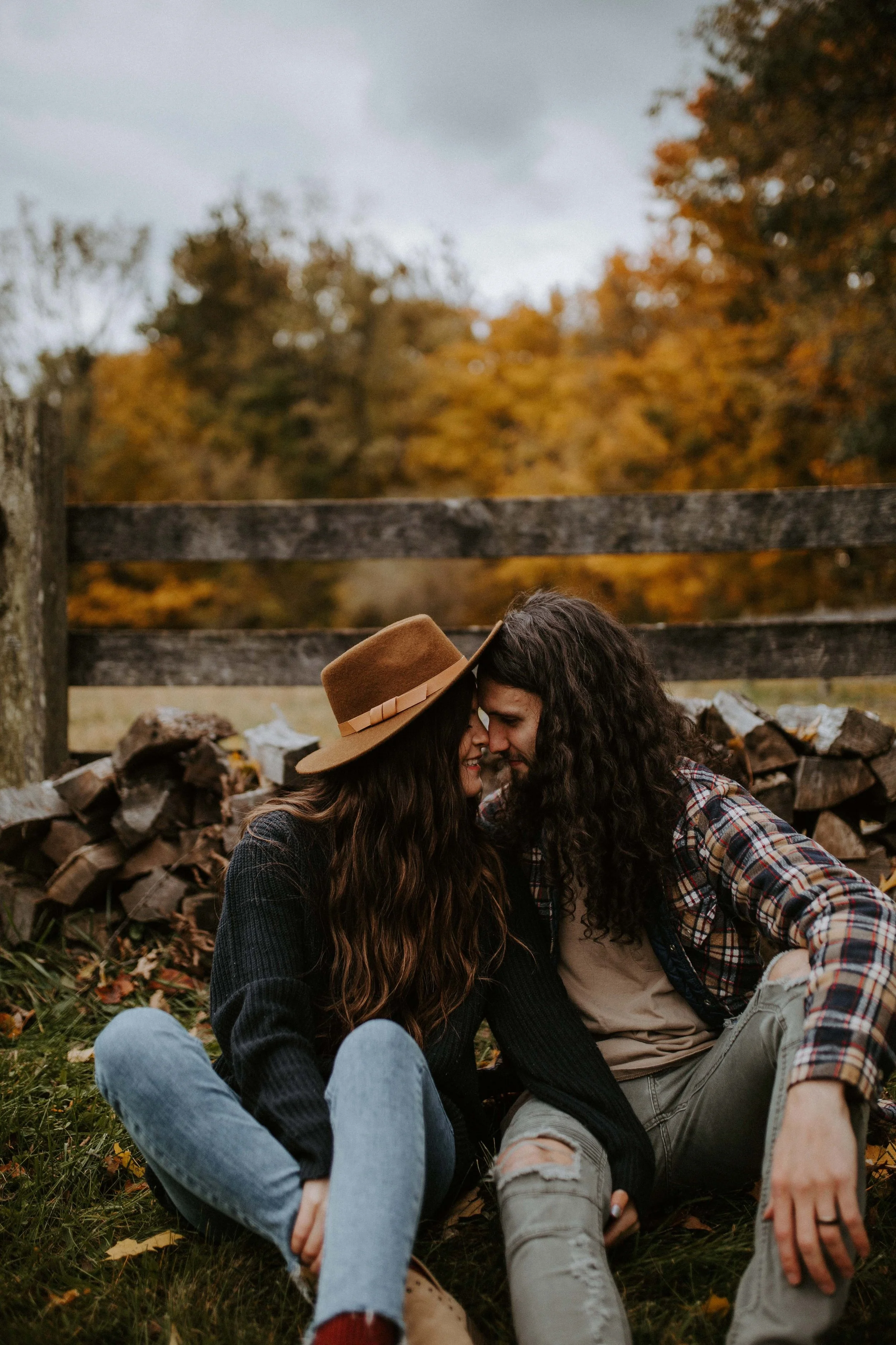 reaganlynnphotography-couplephotography-connerprairie-leximccracken25.jpg