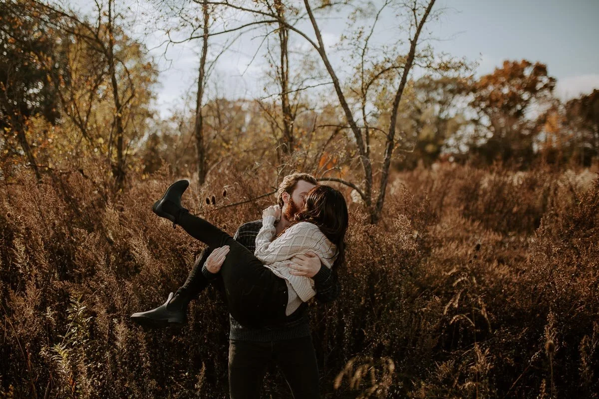 CATAURIELLA-MUNCIEENGAGEMENTPHOTOGRAPHER-INDIANAPOLISENGAGEMENTPHOTOGRAPHER-INDIANAPOLISWEDDINGPHOTOGRAPHER-REAGANLYNNPHOTOGRAPHY-YORKTOWNENGAGEMENT-INDIANAPHOTOGRAPHER-18.jpg
