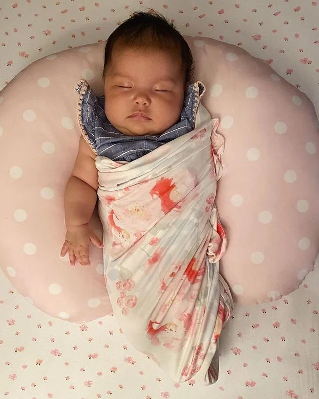 Living that sweet two month old life 
#PoemaJubilea