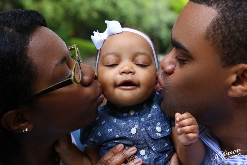 Lifestyle Family Portrait | Atlanta + Dallas Lifestyle, Fashion, & Business Portrait Studio and Outdoor Photographer | ksimonphotography.com | © KSimon Photography, LLC