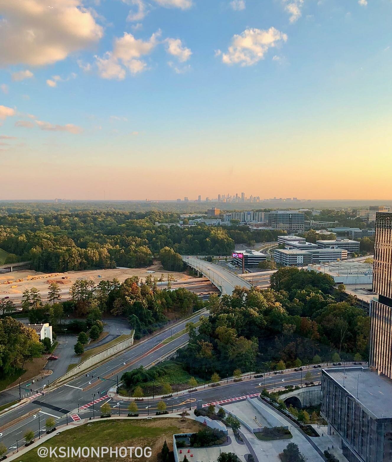 As you achieve your goals, don&rsquo;t forget to stop and enjoy the view.
.
.
#cityofatlanta
.
.
