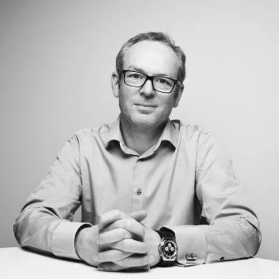 Julian Elliott
