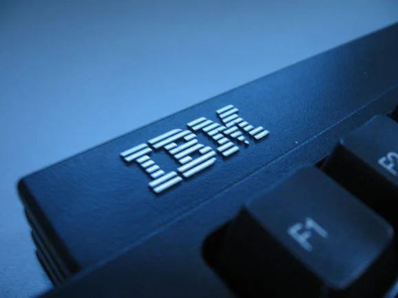 IBM-keyboard-Esteban-Maringolo-Flickr-1.jpg