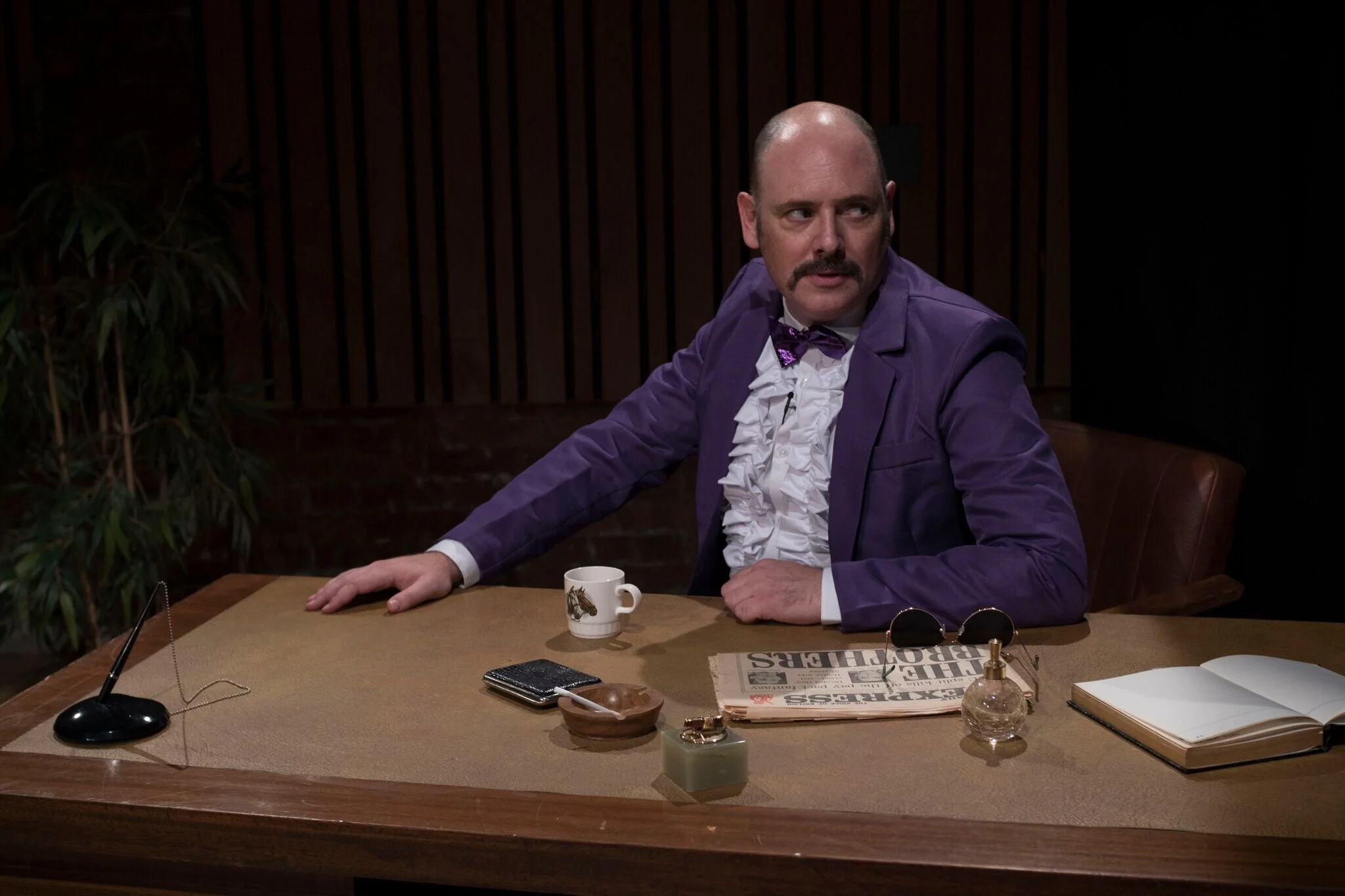 Moodboards that reflect the year 1978 with a colourful scheme and home props that were commonly used in talk shows