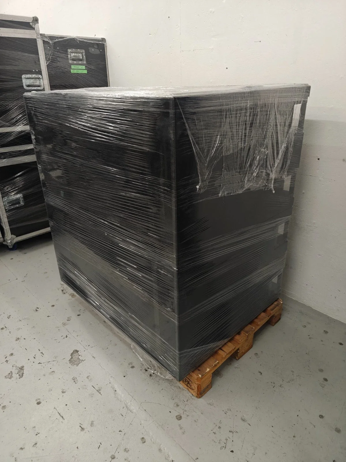 Noise Control Audio X2 VSB 218 18" Sub Speakers for sale((23).webp