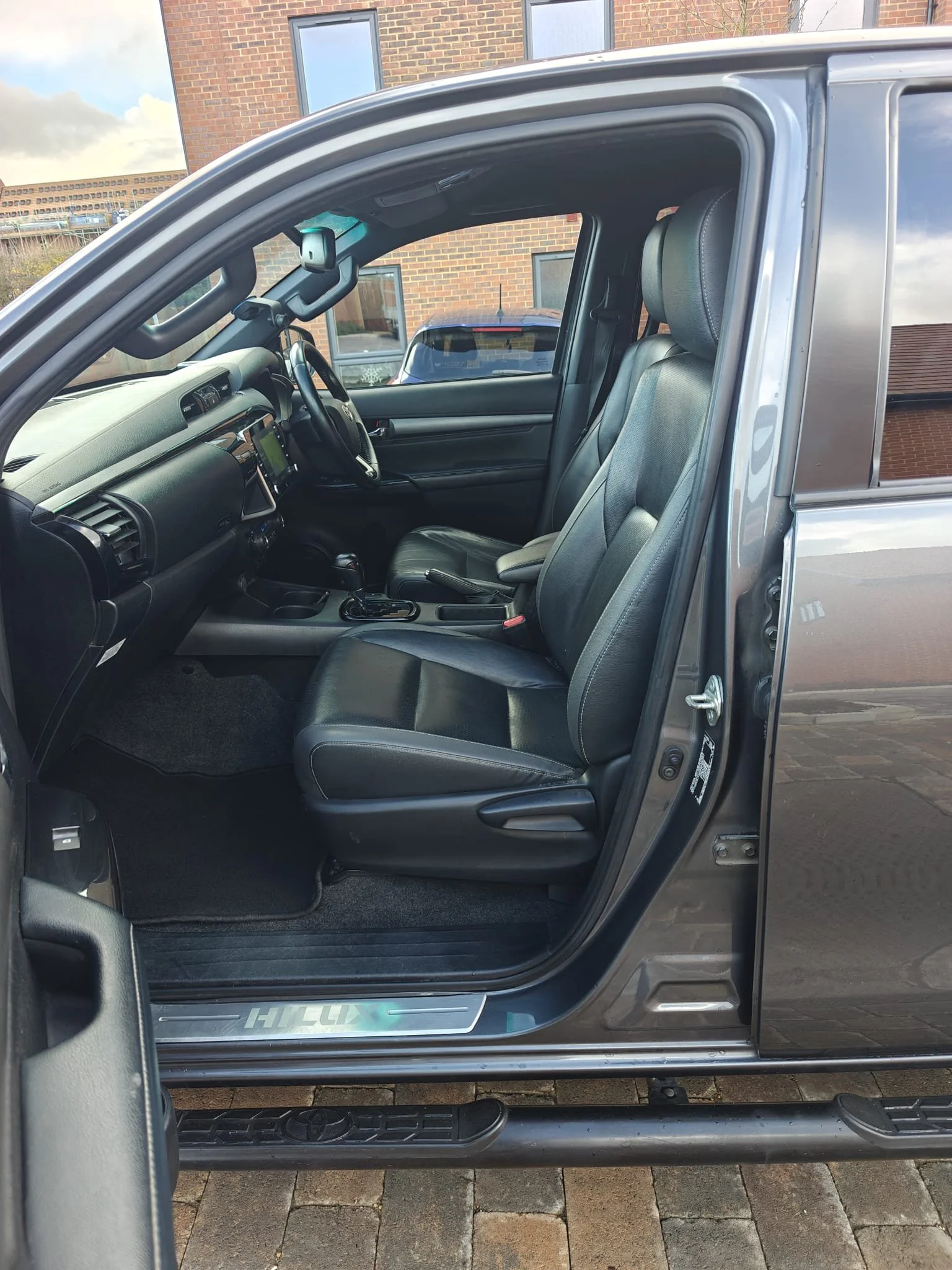 Hilux 3.12.25 Pic26.jpeg