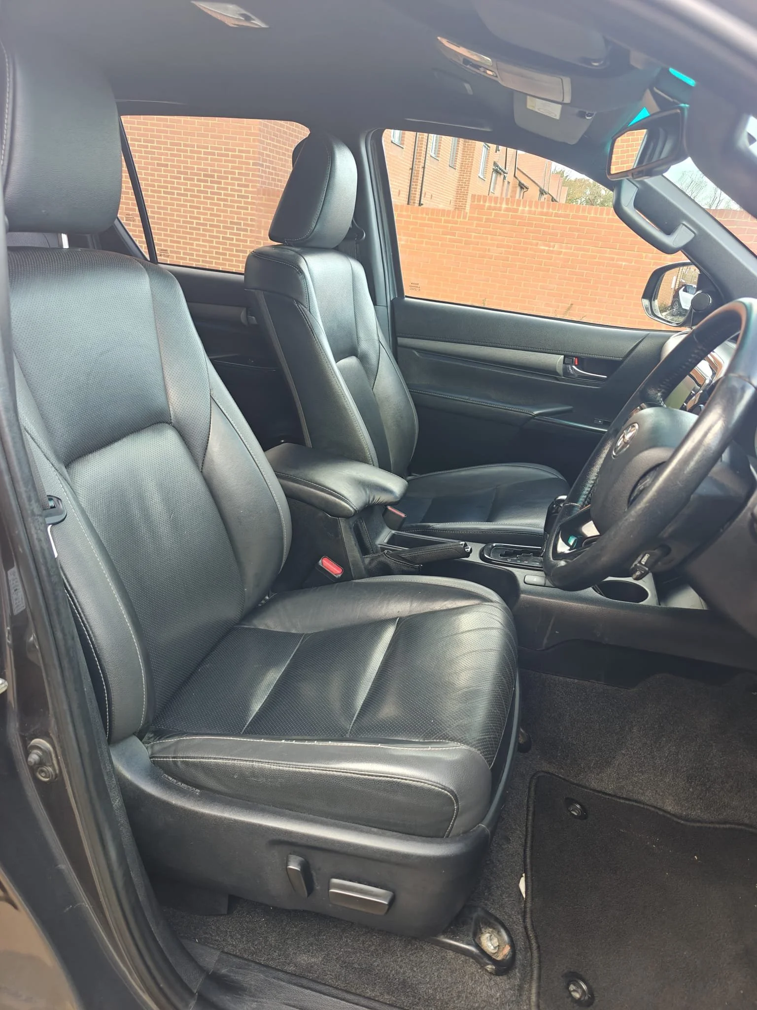 Hilux 3.12.25 Pic30.jpeg