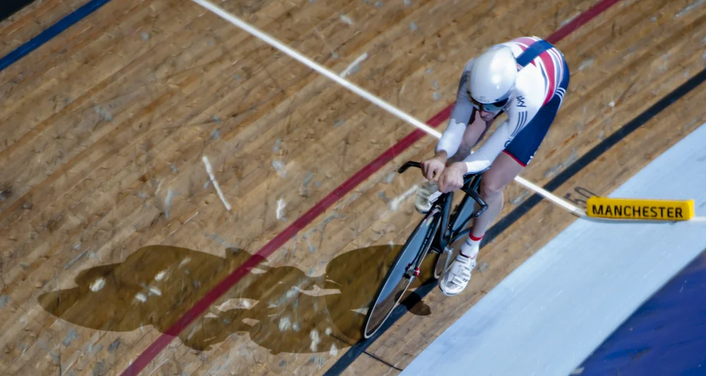Andy in Individual Pursuit action, Manchester World Cup 2013, © Crankphoto