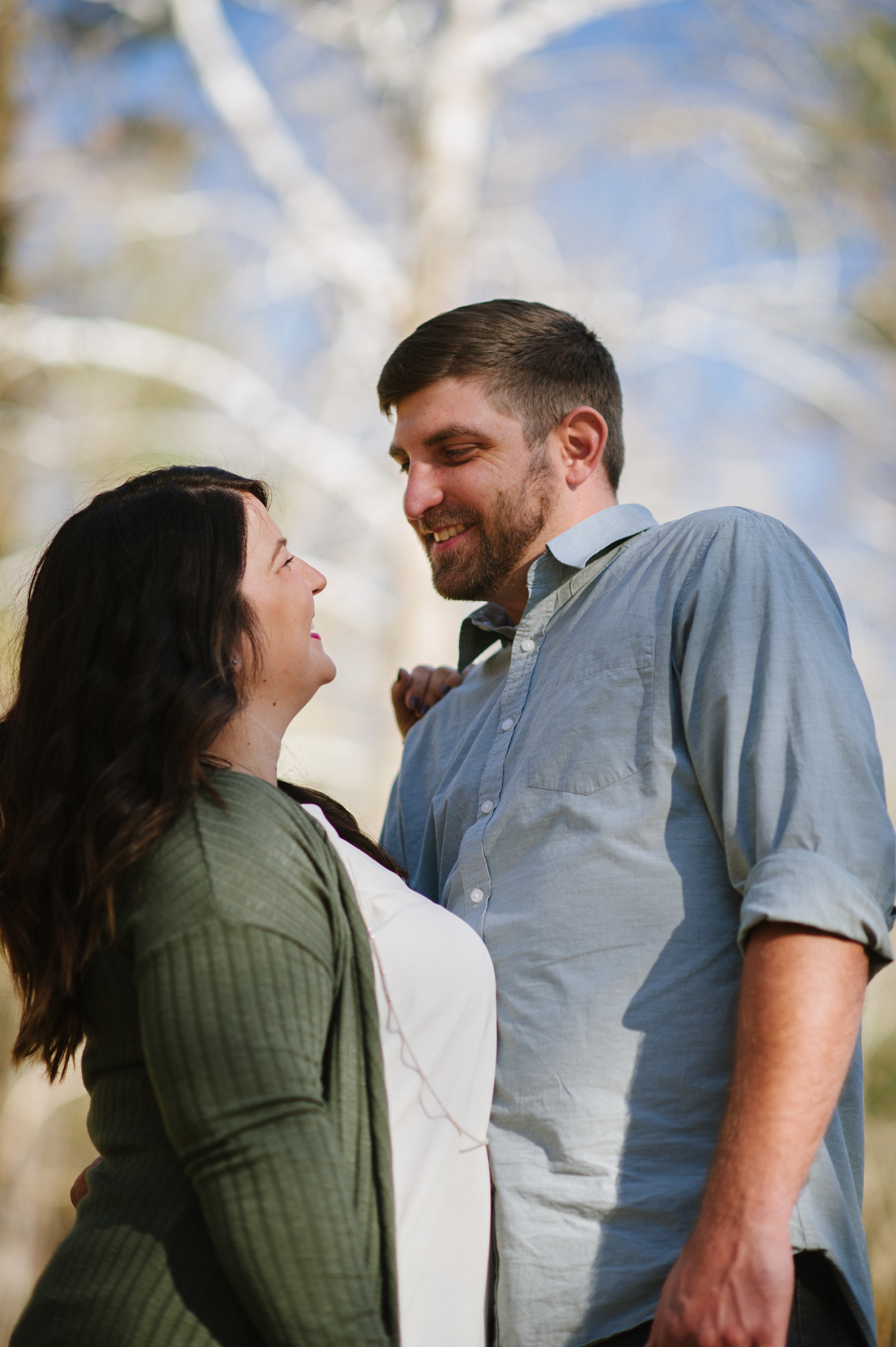 Unca Botanical Gardens_engagement-14.jpg