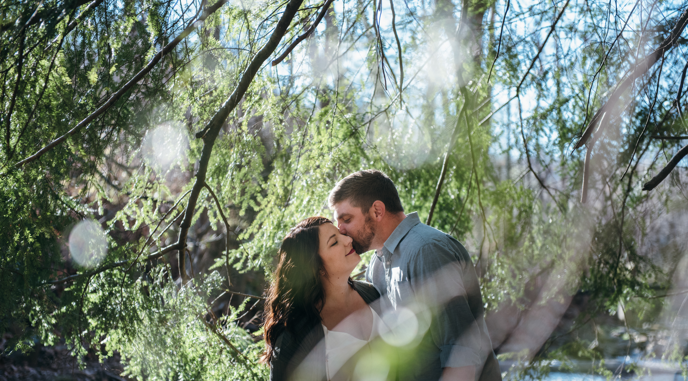 Unca Botanical Gardens_engagement-15.jpg