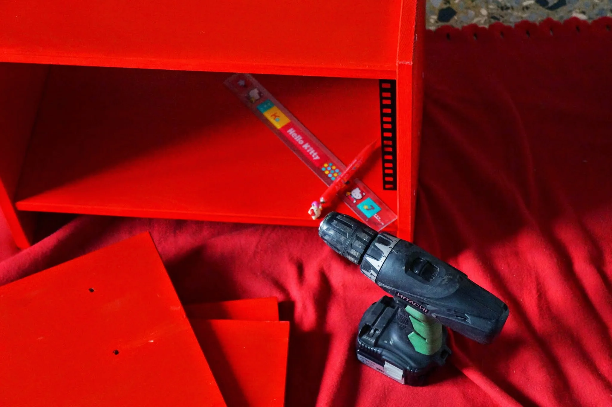 Very professional measuring and marking tools there