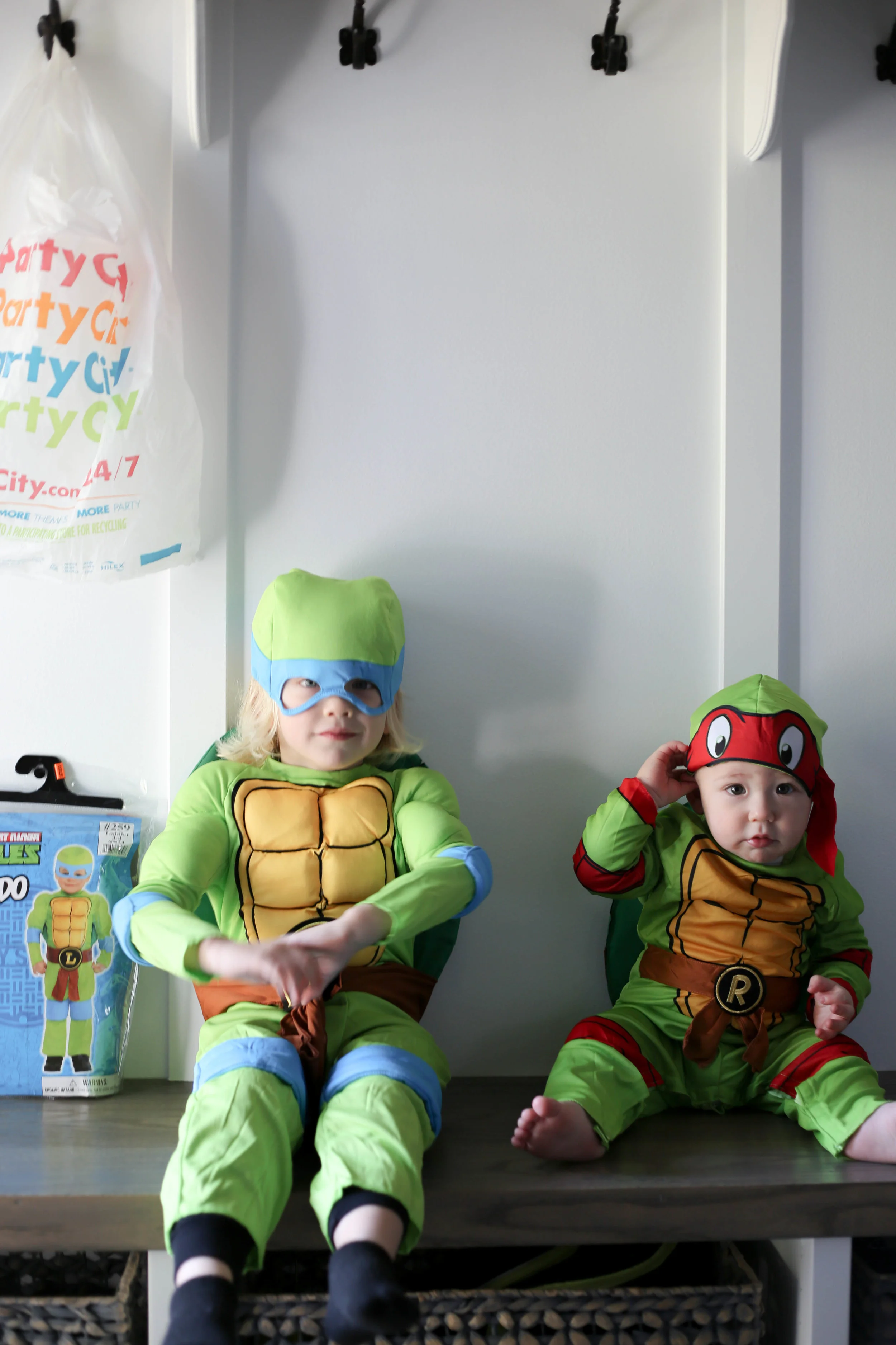 HAPPY HALLOWEEN WITH PARTY CITY image 4