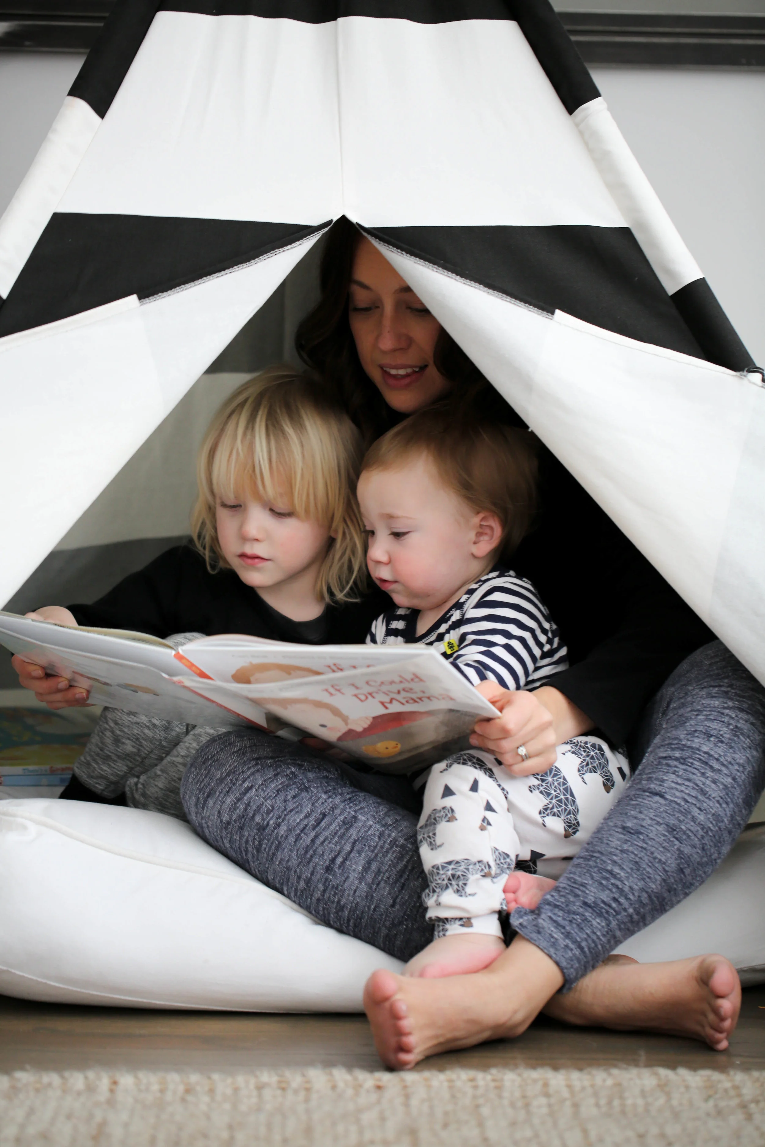 HOW TO MAKE YOUR CHILD A READER image 2