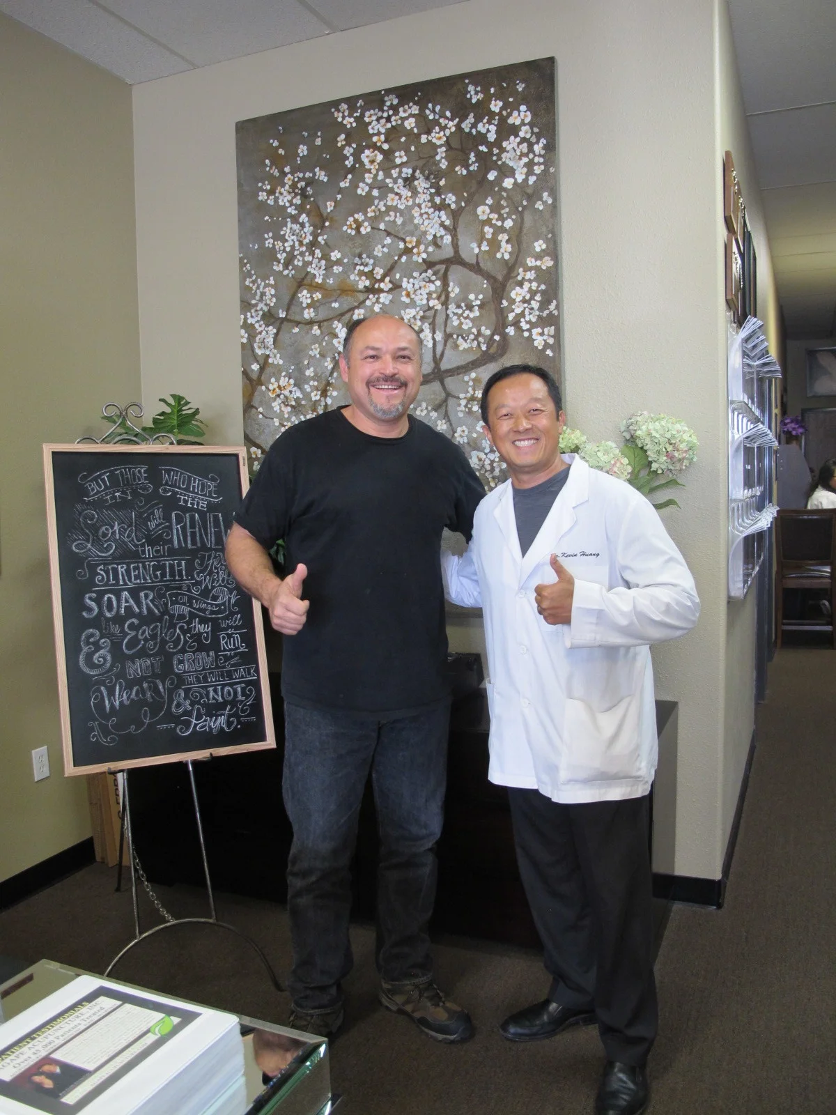 SCIATIC NERVE PAIN | BACK PAIN | LOWER BACK DEGENERATION | Dr. Kevin Huang put me back  into business!