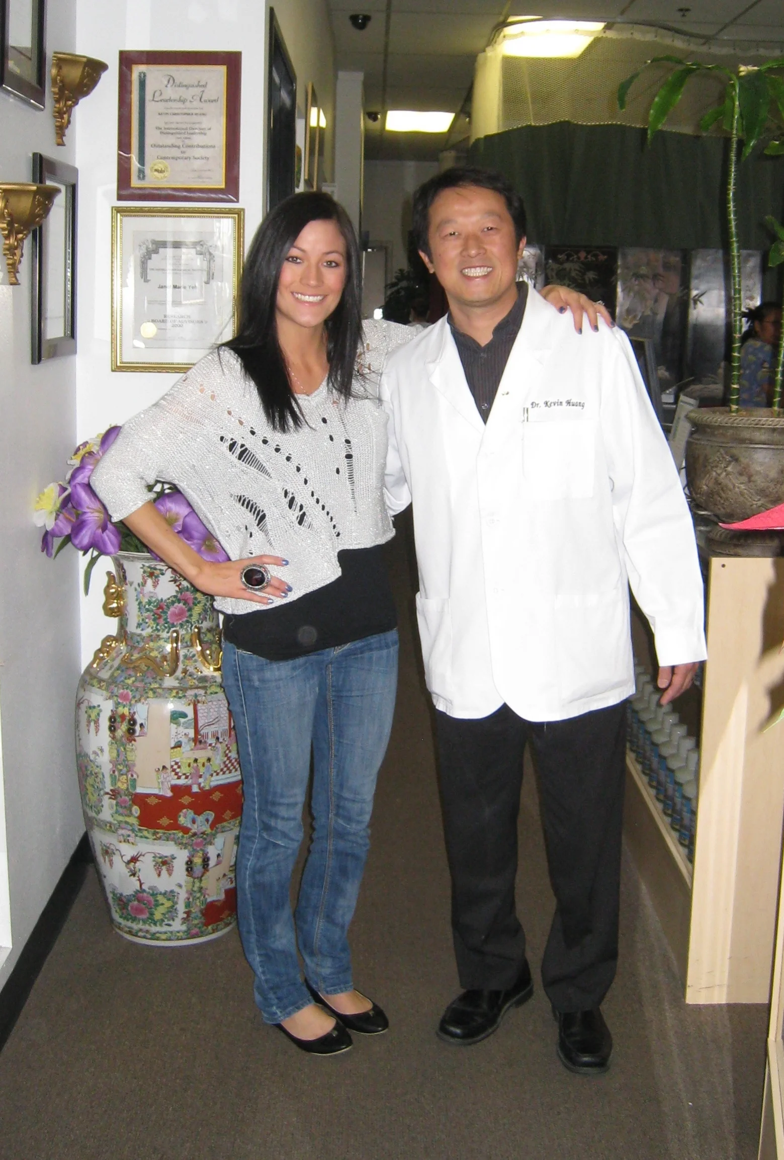 ULCERATIVE COLITIS HEALED | NO COLOSTOMY NEEDED | AWARDED BEST ACUPUNCTURIST AND HERBALIST | ORANGE COUNTY CALIFORNIA | NATURAL MEDICINE | NORMAL MENSTRUAL CYCLES WITH NO CRAMPING AND FULL OF ENERGY