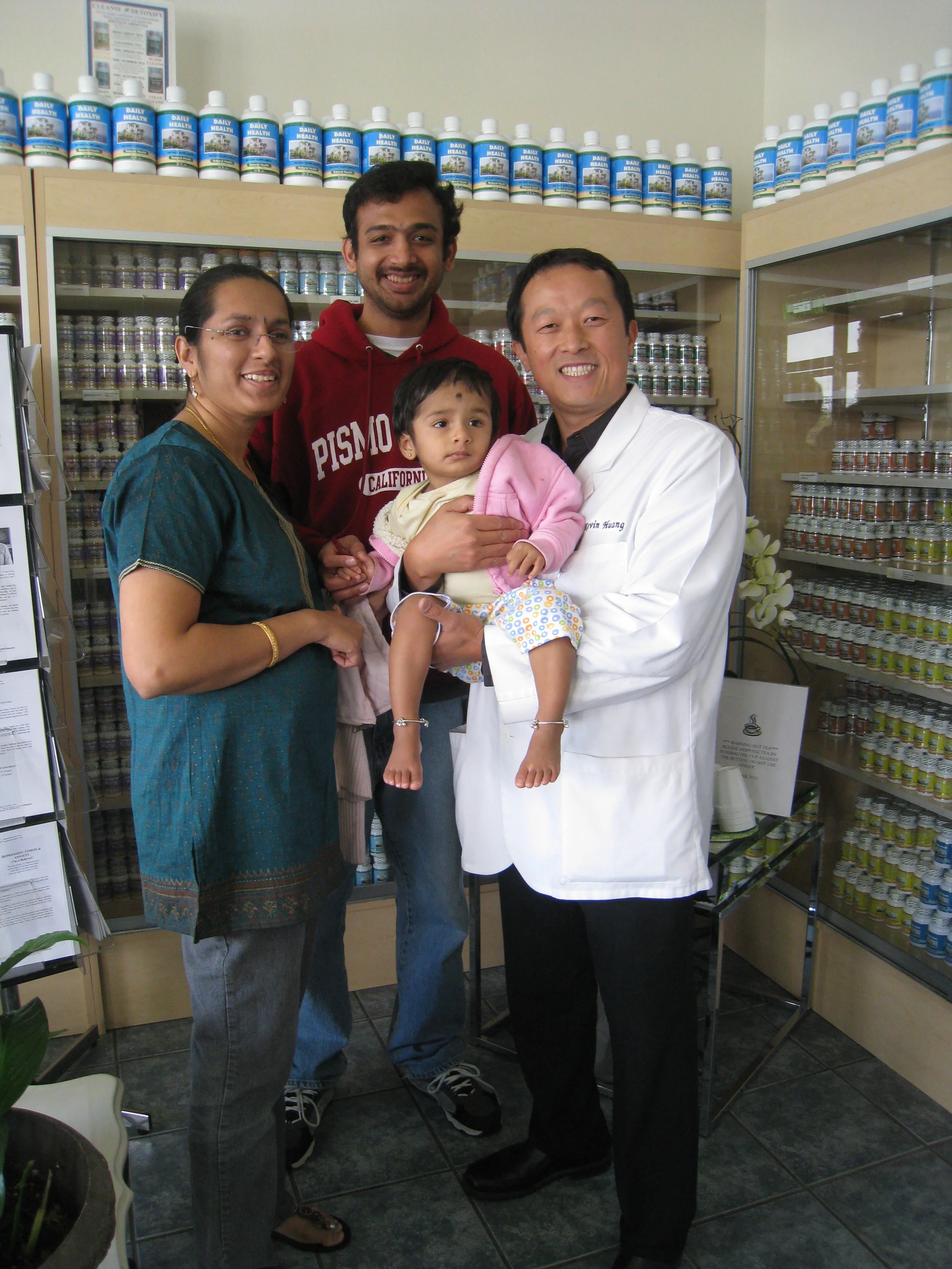 AFTER THREE WEEKS OF ACUPUNCTURE, MY WIFE GOT PREGNANT | HERBS AND ACUPUNCTURE | DR. HUANG AND STAFF ARE WONDERFUL