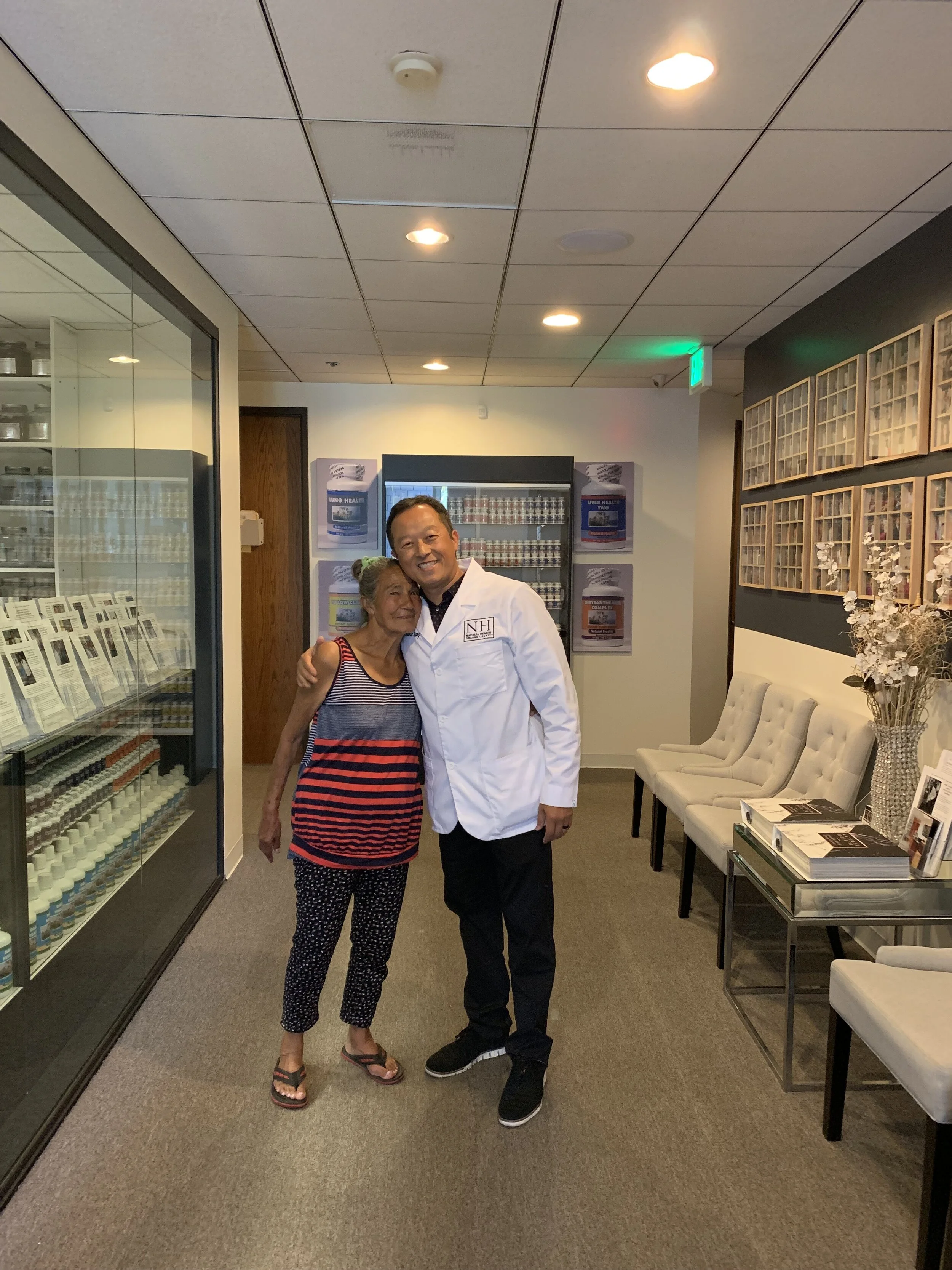 80 YEAR OLD WOMAN | NEEDED ASSISTANCE TO MOVE AROUND | ARTHRITIS AND BACK PAIN | 3 WEEKS LATER NO NEED FOR ASSISTANCE OR PAIN MEDICATIONS