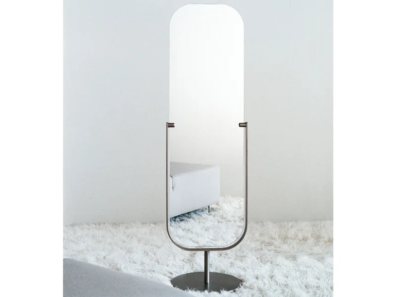 Cappellini-Mirror-lifestyle.jpg