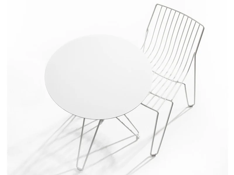 Massproductions-Tio-Chair-White-Lifestyle-2.jpg