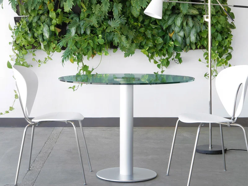 Globus-Chair-White-Poly-Lifestyle.jpg