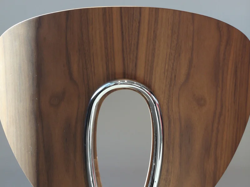 STUA-Globus-Dining-Chair-Walnut-Detail-Lifestyle.jpg