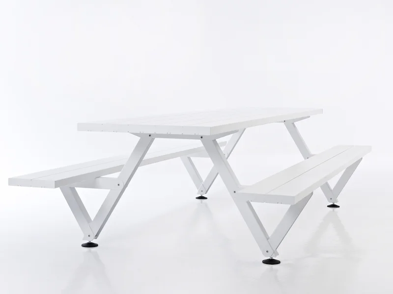 Extremis-Marina-Picnic-Table.jpg