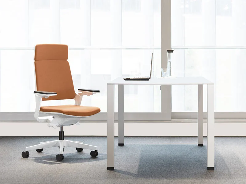 Interstuhl-Movyis3-Task-Chair-Lifestyle.jpg