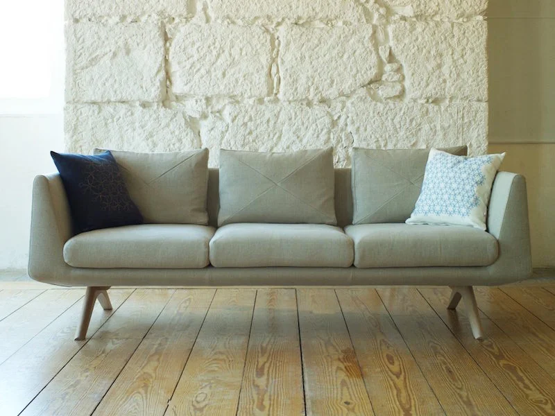 Matthew-Hilton-Hepburn-Sofa-Lifestyle.jpg