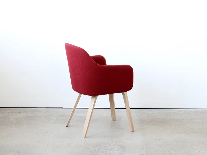 Very Good &amp; Proper MT Club Chair