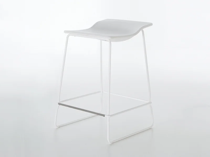 Viccarbe-Last-Minute-Bar-Stool.jpg