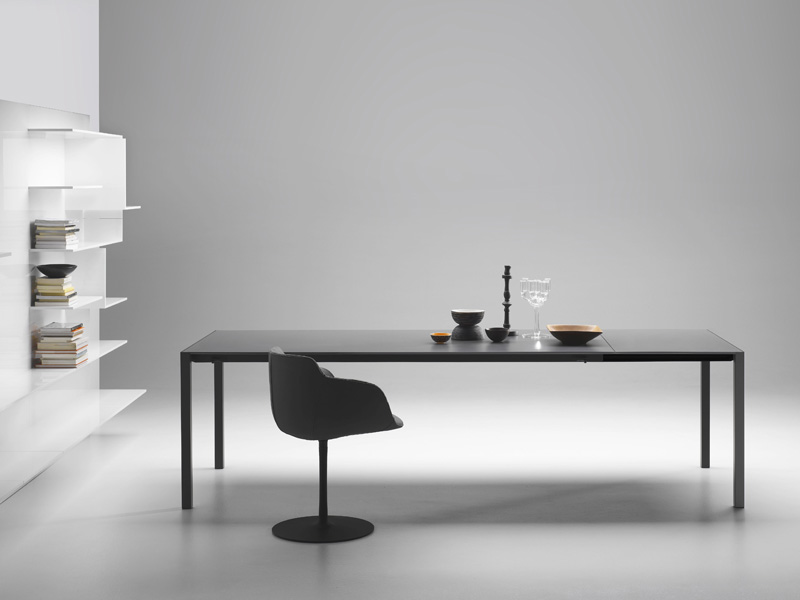 MDF Italia Tense Table