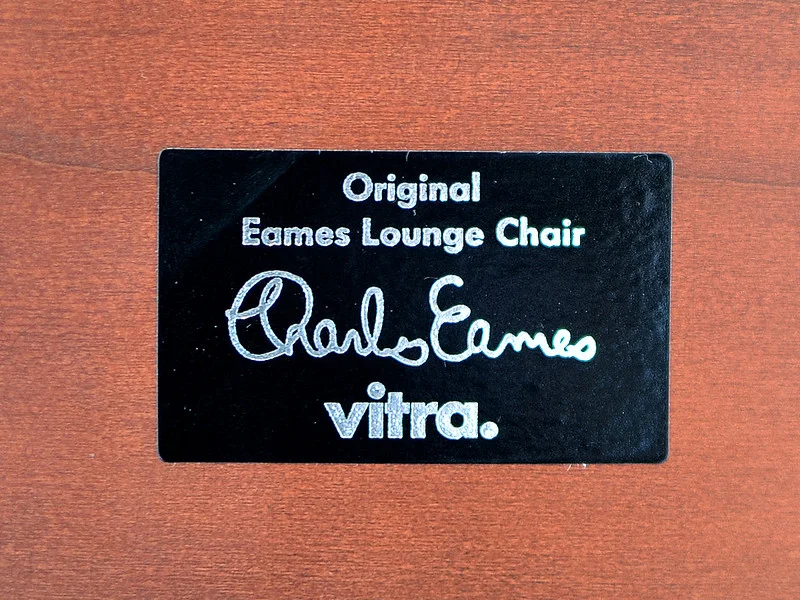 Vitra Eames Lounge Chair & Ottoman