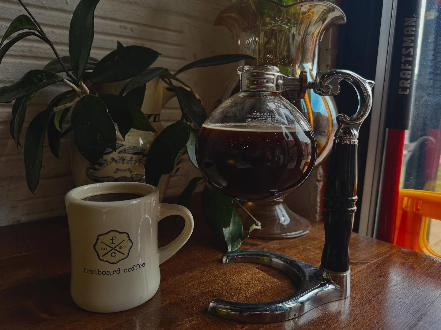 Did you know you could be match making the perfect origin for your preferred brew method? Siphon Pots do best with delicate, high acidity coffees. Come by and try one with our Kenya or Ethiopia Yirgacheffe