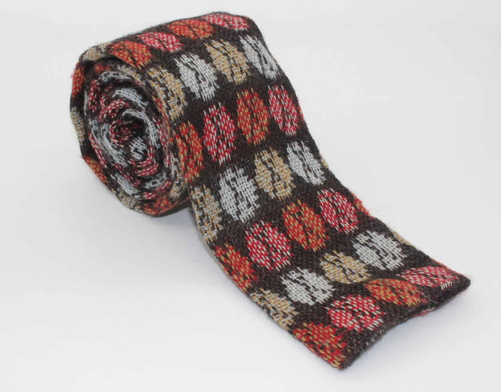 16vr12 100 perc. Virgin Wool with silk inlay (1).JPG